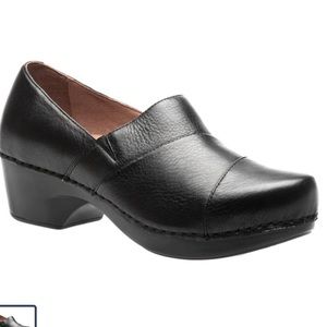 DANSKO Black SZ 40 (9.5/10) Leather Slip On Shoes Comfort